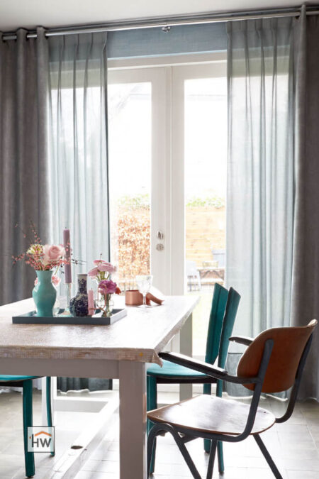 HW Huis & Wonen Gorinchem Vitrage en overgordijn met ingeslagen ringen